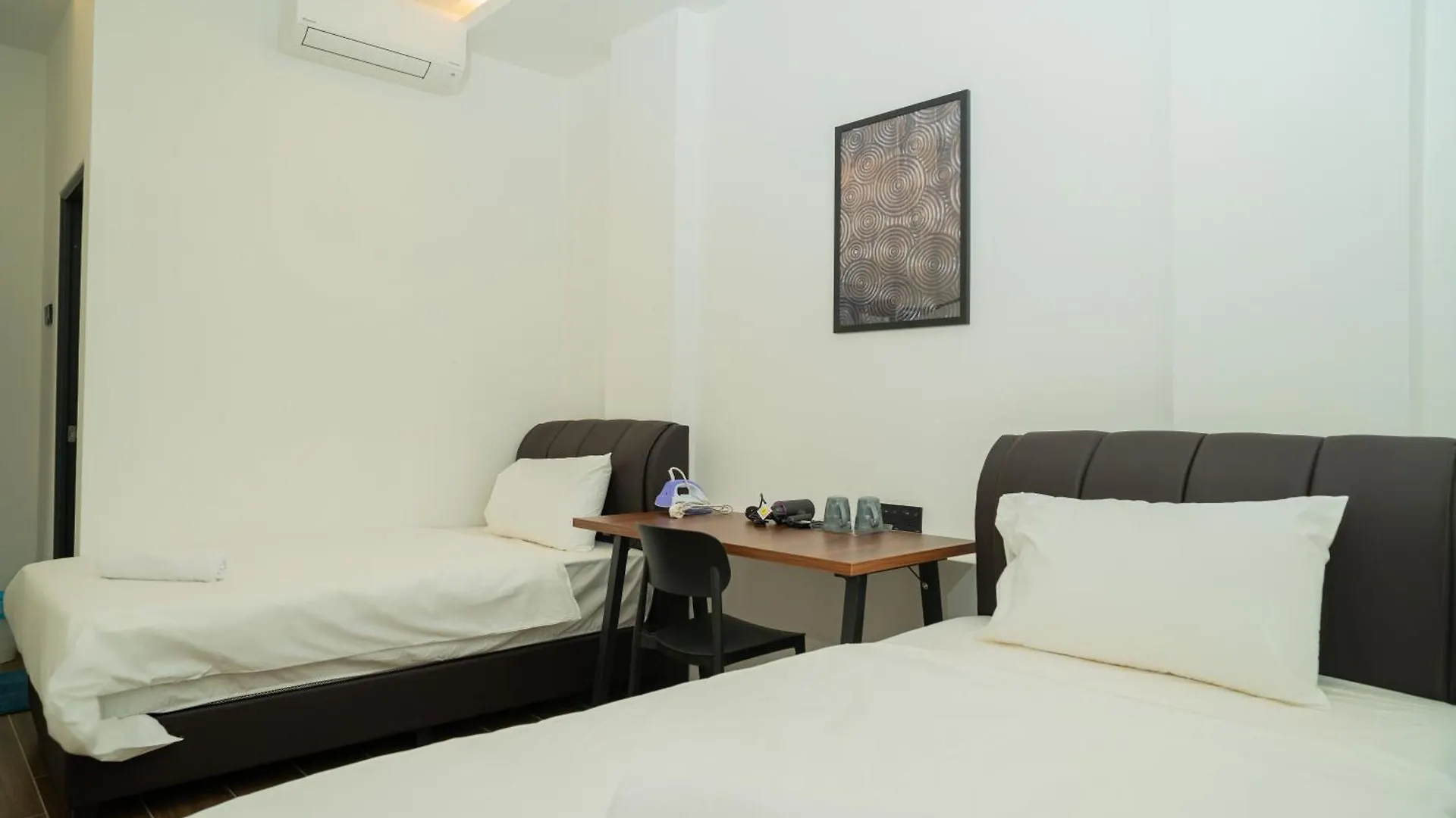 Hostel Jovial Industrial Stylish Lodge ''''Bukit Mertajam
